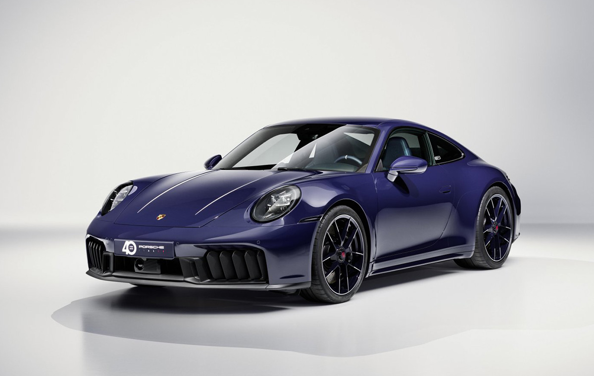 ポルシェとフェラガモが初コラボ。イタリア市場40周年記念バージョンとして特別すぎる「911」「タイカン」が誕生