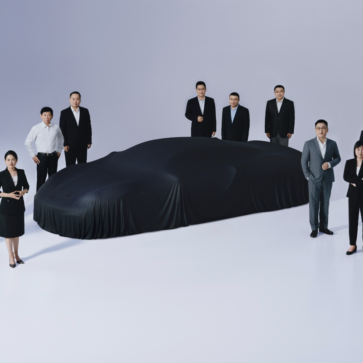 中国・長城汽車が初のスーパーカー「自信」を予告。自主開発のV8 PHEVでBYD「仰望U9」に真っ向勝負を挑む