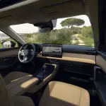 マツダはなぜ新型CX-5で大きくインテリアを変更し、これまで「物理スイッチ中心」だったものを「タッチ中心」としたのか？やはり「中国の影響」も