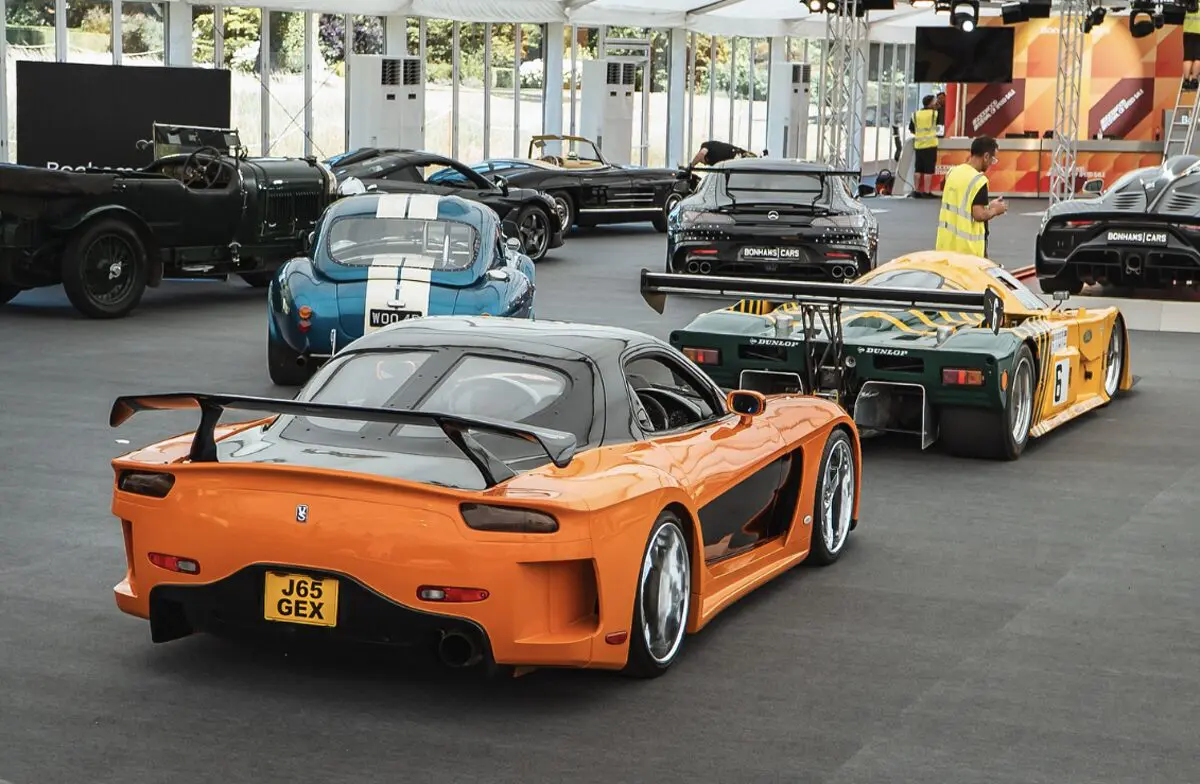 【驚愕】映画「ワイルド・スピードX3 TOKYO DRIFT」のマツダRX-7が約1.9億円で落札。ポール・ウォーカーのR34 GT-Rに迫る価格に