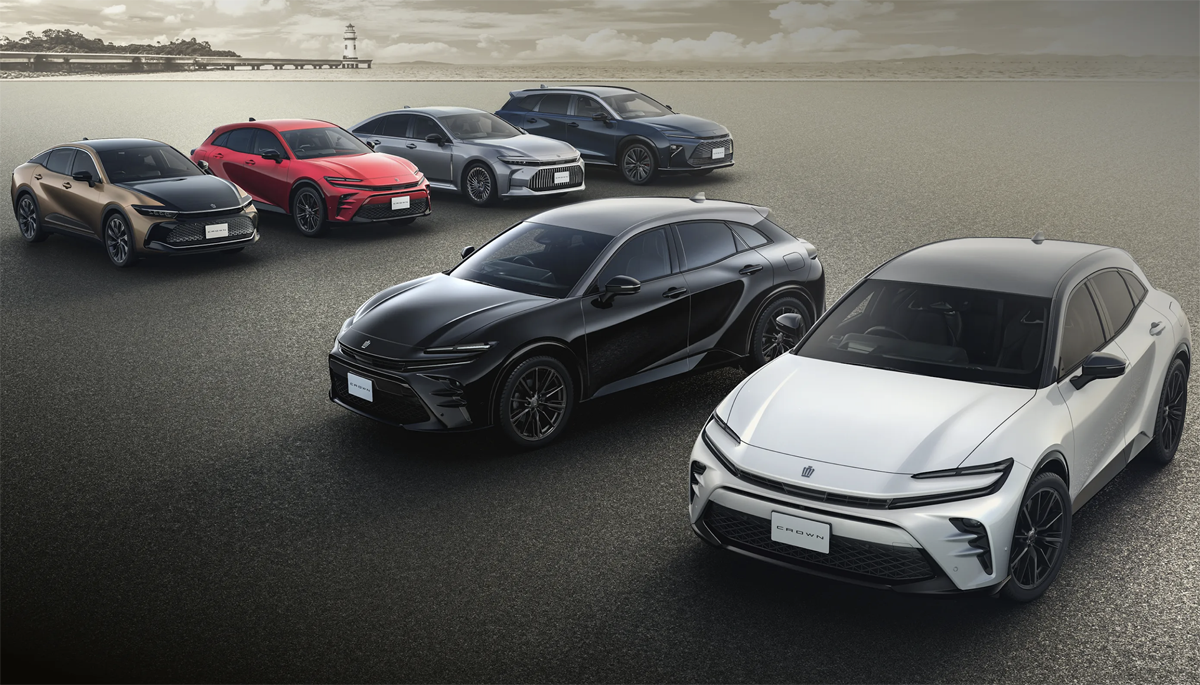 クラウンスポーツにも「クラウン70周年記念モデル」が登場、やっぱりこの「プレシャスメタル」ルーフはカッコいいな