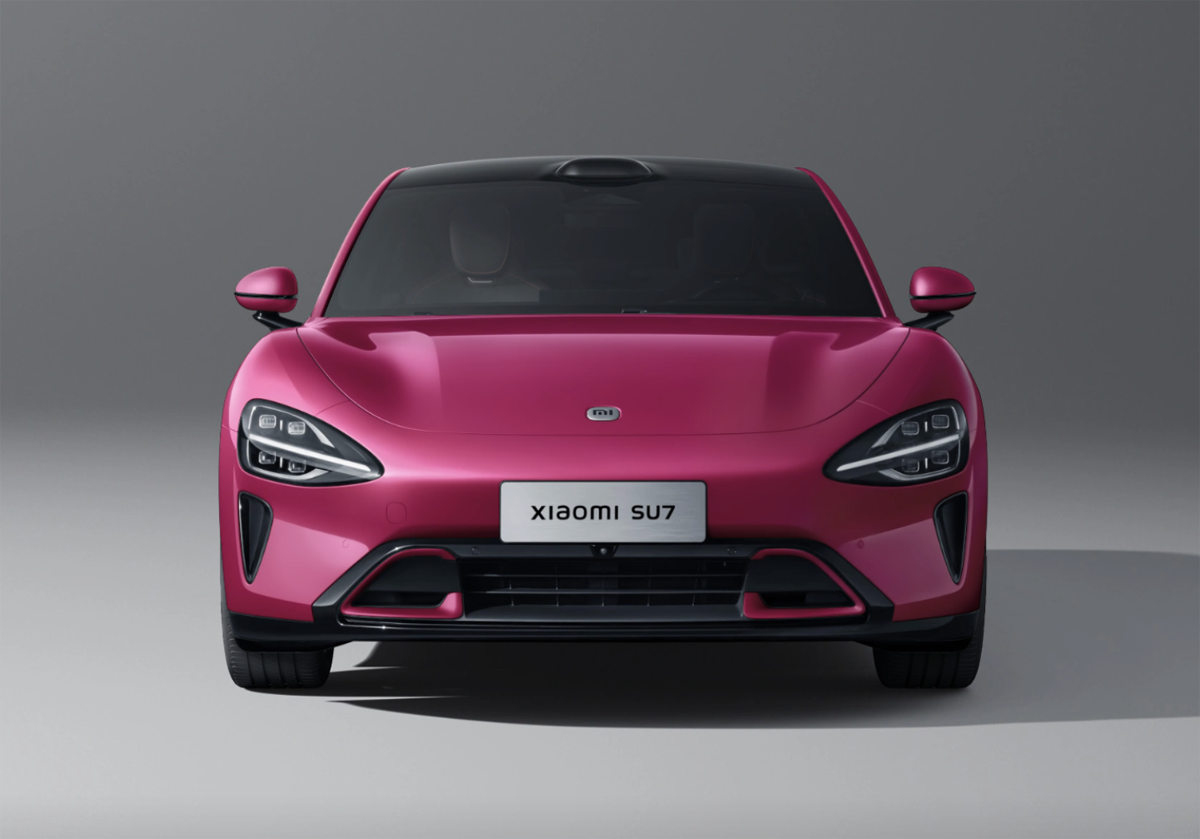 【驚異の成長】シャオミ、発売から15ヶ月で30万台のEVを納車。1日平均647台、1時間で27台、2分に1台納車のハイペース。今後の展望は？