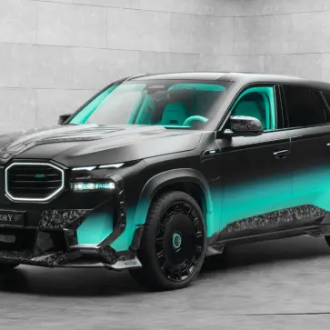 マンソリーが「世紀の珍車」BMW XMをフルカスタム。それでも「XMらしさ」は損なわれず、この個性こそがXMの持つ価値である