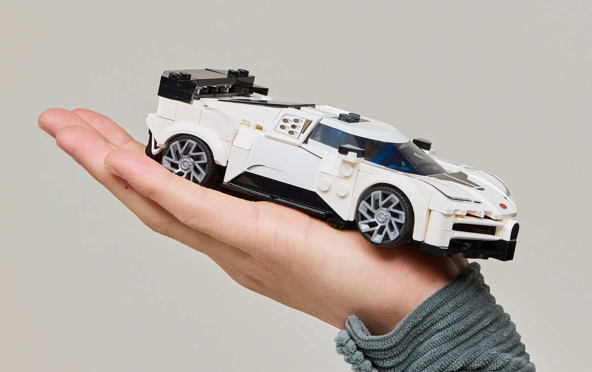 【レゴ×ブガッティ】同社史上もっとも生産台数が少ない「チェントディエチ」がスピードチャンピオンズに登場。291ピースにて忠実再現