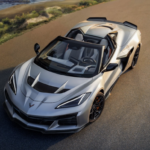【ついに価格公開】シボレー・コルベットZR1X、ベース仕様で3,000万円超え。しかし「この価格でハイパーカー並みの性能を手にできる」のであれば安いもの