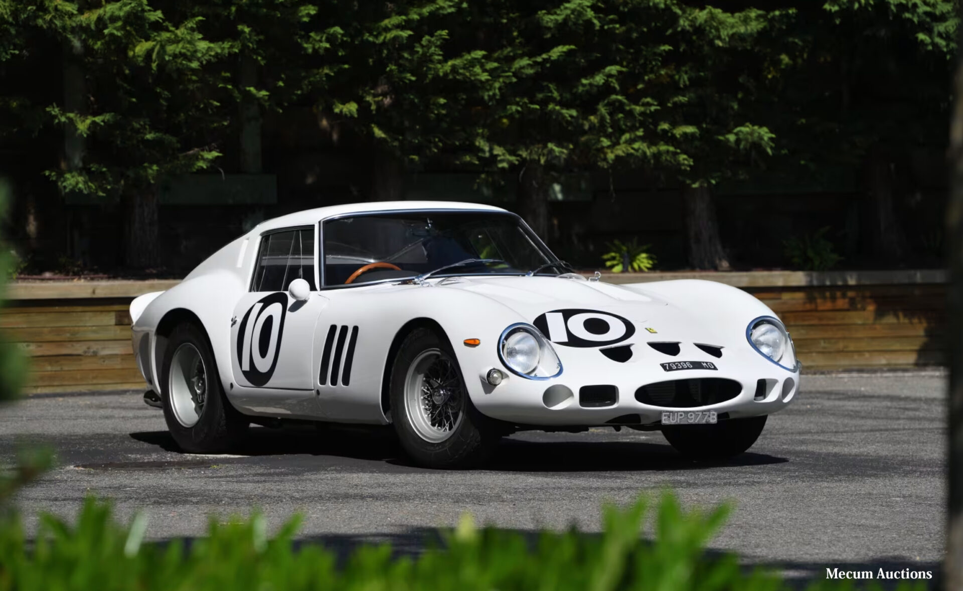 世界唯一の白いフェラーリ250 GTO「ビアンコ・スペチアーレ」が競売へ。80億円を超え「歴史上、もっとも高価なフェラーリ」となるか