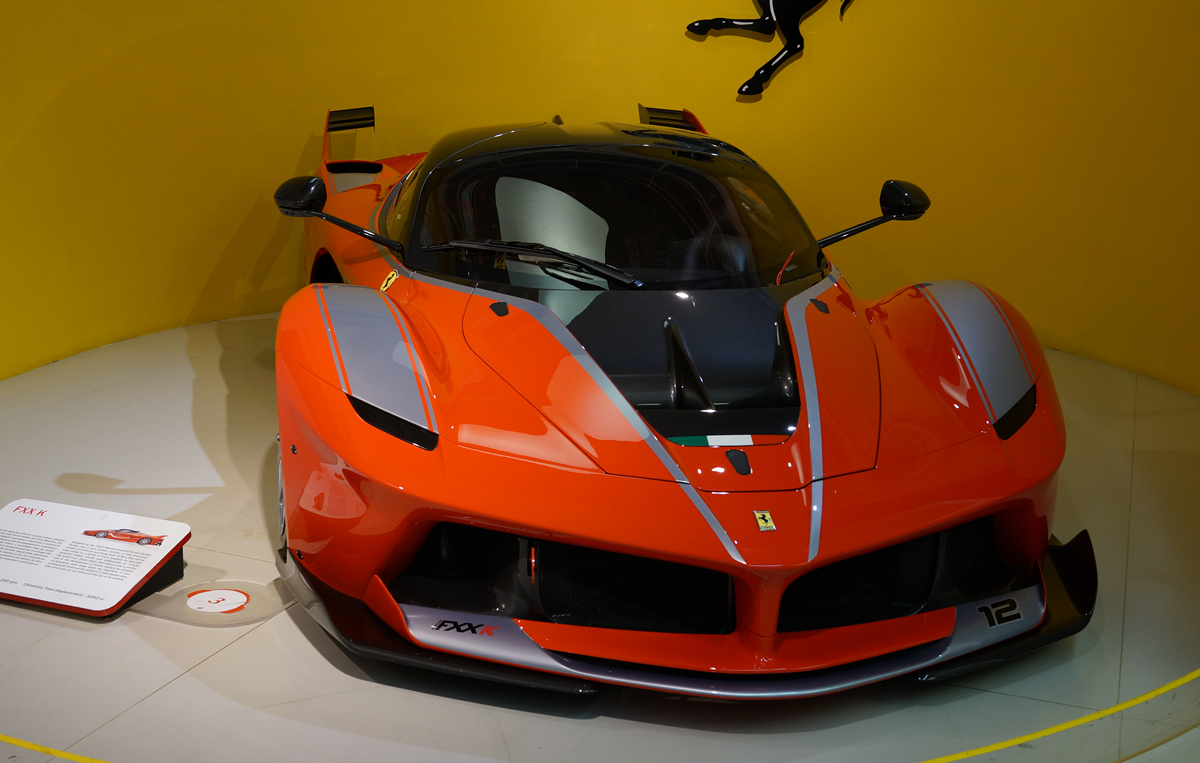 【フェラーリXXプログラム20周年】「FXXに始まり、FXX K EVOへ」。最速を目指す顧客とフェラーリの“家族的関係”が築いた革新の歴史とは