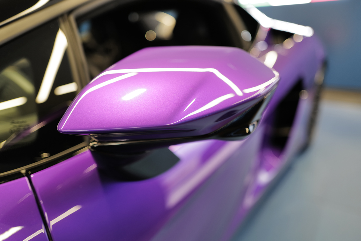 ランボルギーニ・テメラリオのドアミラー（パープル）