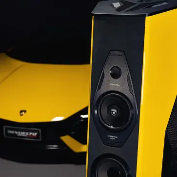 【ランボルギーニ×ソナス・ファベール】レヴエルトをイメージした究極の限定スピーカー「Il Cremonese Ex3me」が誕生
