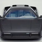 ランボルギーニ・ディアブロを究極進化させたカーボン仕様レストモッド、エッチェントリカ「V12 パチェット・ティターノ」登場