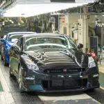さよならR35 GT-R、18年の歴史に幕 — 最後の一台が工場から出荷。日産「R35 GT-Rで培われた技術や哲学は、今後のモデルに引き継がれる」