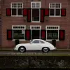 【奇跡のワンオフ】10年かけて蘇った特注ポルシェ356 Aクーペ。「1950年代に作られたのに自動車電話を装備する」など忘れ去られた“シュミット・カー”の真実