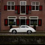 【奇跡のワンオフ】10年かけて蘇った特注ポルシェ356 Aクーペ。「1950年代に作られたのに自動車電話を装備する」など忘れ去られた“シュミット・カー”の真実