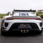 レズヴァニ、ポルシェ911（992型）ベースの「935」オマージュモデル、”RR1 ”を発表。当初の予定から大幅に路線を変更し「レトロルック」へ