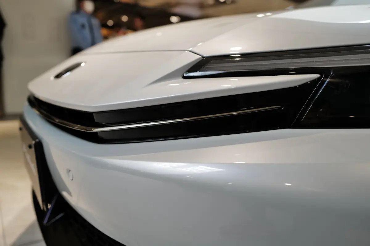 ホンダ プレリュードのフロント（ヘッドライト）