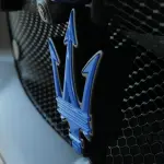 マセラティのエンブレム（トライデント）