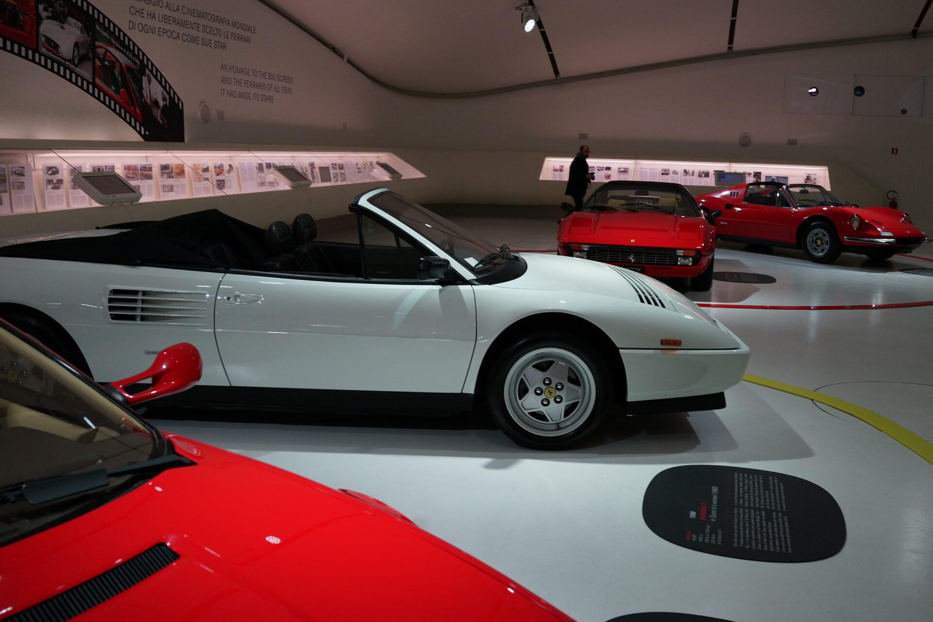 1990年代の名車が続々と高騰中。フェラーリ モンディアルT、AMG C43、シビック Siなど「今注目すべきモデル」5選とは