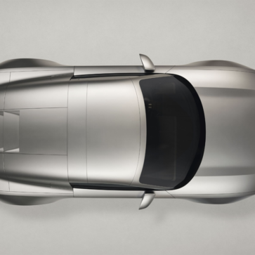 アウディ、新型スポーツカーには「ガソリンエンジン搭載はなし」、「完成度は87％」、2027年市販化へ。アウディ初の「リトラクタブルハードトップ」採用