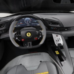 フェラーリ 849テスタロッサのカーコンフィギュレーター「内装編」。フェラーリのアナウンス通り「奇抜な」組み合わせが制限されている？その選択肢を見てみよう【動画】
