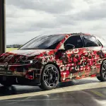 フォルクスワーゲン初のEVホットハッチ「ID.ポロGTI」登場間近。ガソリン版GTIを超える223馬力を発揮、駆動方式は伝統の「FF」