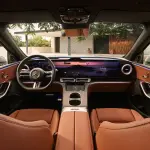 メルセデス・ベンツ、新型GLCに「世界初のヴィーガン認証インテリア」を導入。自動車業界に新たな基準を打ち立てる