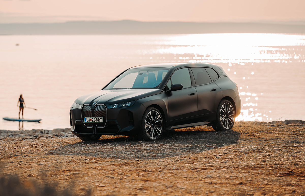 BMWグループ、2025年第三四半期の販売台数が8.8%増。MINIが絶好調、EV販売も前年比で2桁成長を記録し「死角なし」
