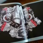 フェラーリとV6エンジンの物語。「病床で描かれた夢」ディーノに始まり、最新F80に至るまで受け継がれる伝統とは