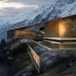 「6輪」の次は「家」と「ヨット」。レクサスが提案する“陸・海・空”を網羅する「究極のラグジュアリーライフ構想」とは