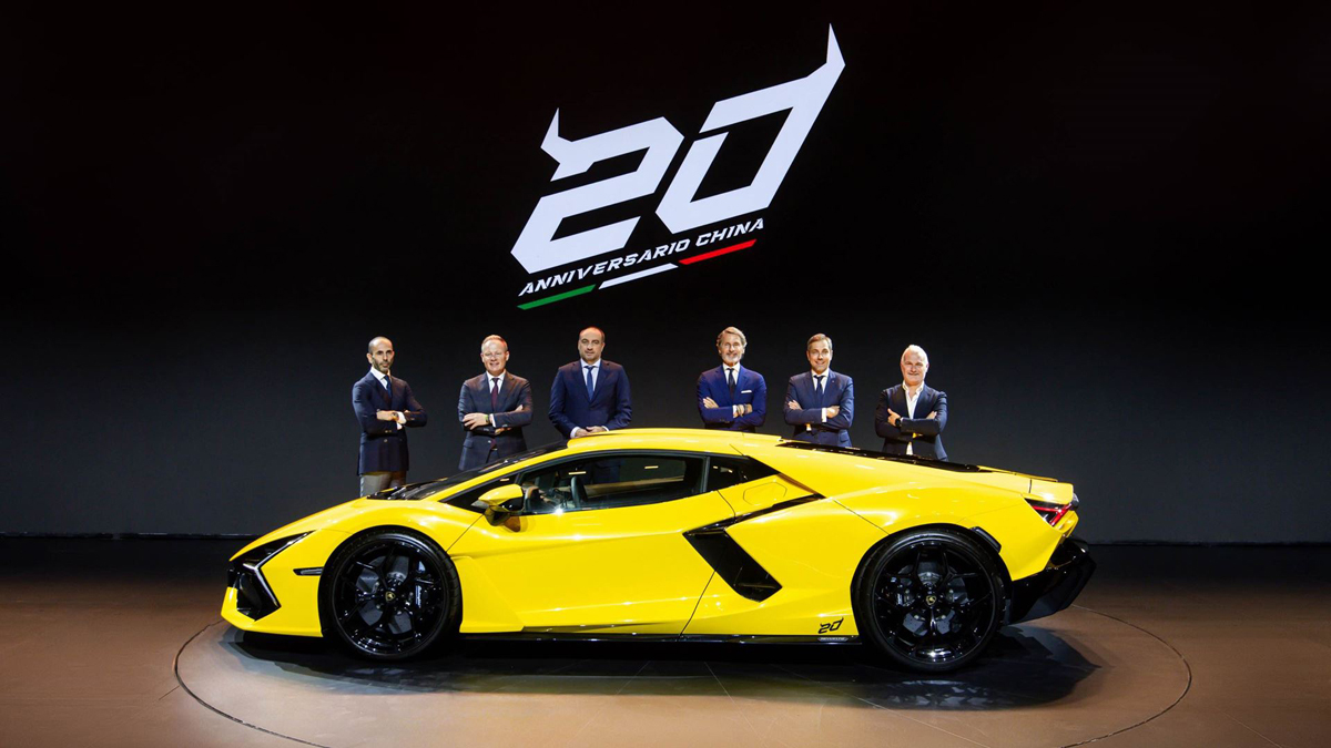 ランボルギーニが中国にて大規模イベント開催、アドペルソナム「20周年」を記念するレヴエルトの特別仕様車も公開
