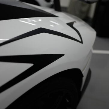 ランボルギーニの伝説「SV」が意味するもの：ミウラの「Spinto Veloce」から現代の「SuperVeloce」まで。ミウラの「SV」は「リスキー」をあらわしていた？