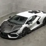 マンソリーが「ライトな」レヴエルトのカスタムを公開。パーツはすべて「アドオン」、つまり車両売却時にはもとに戻すことが可能に