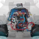 【新型ポルシェ・カイエンEV】革新的800V高電圧システムで「走り」と「効率」を両立。なお冷却能力は「冷蔵庫100台分」