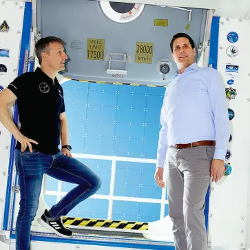 【ポルシェと宇宙との共通点】宇宙飛行士とポルシェのエンジニアが語る、「自動車開発と宇宙開発が学び合う未来」