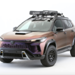トヨタ カローラクロス「”ナス”エディション」がトヨタ公式カスタム車両として登場。市販されれば人気化しそう