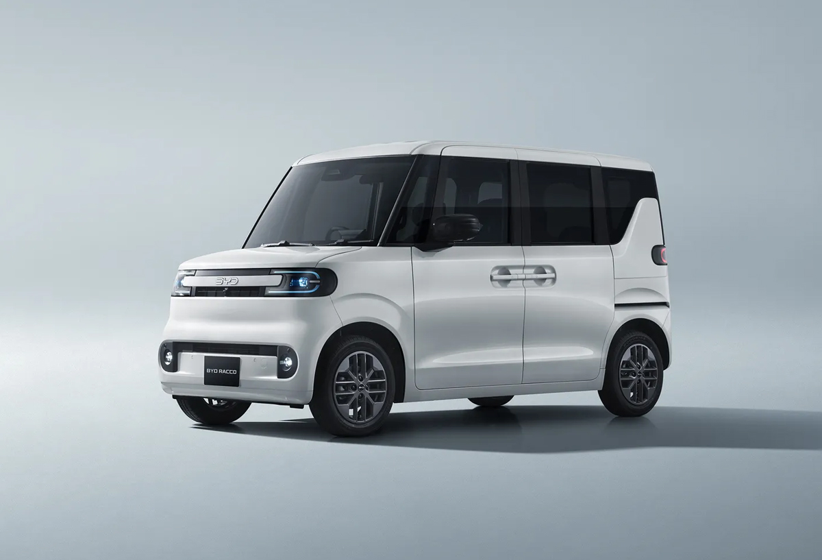 BYDが日本の軽自動車市場に宣戦布告。新型EV「Racco(ラッコ)」でサクラ/eKクロスに挑戦、その「勝機」と「動機」とは
