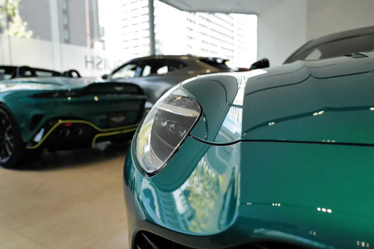 アストンマーティン