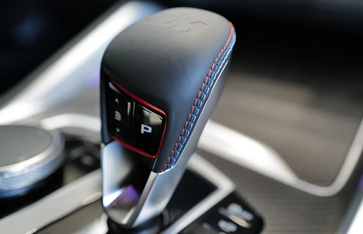 デュアルクラッチの採用を終了したBMW。なぜDCTをやめてトルクコンバーター式ATへ回帰するのか？今後DCTは消滅の道をたどるのか