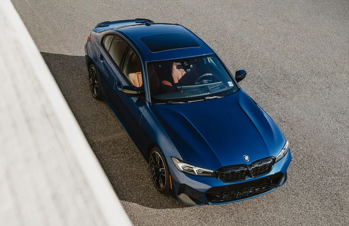 【レトロカラーが熱い】BMW M340i xDrive 50 Jahre Edition登場、3シリーズ50周年を記念し過去モデルのアイコンカラーが復活