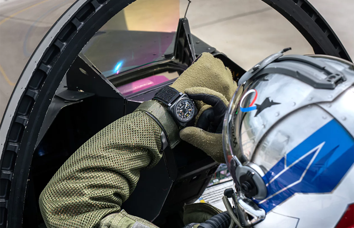 ベル&ロスが「新作」腕時計を一挙発表。日本限定モデルから視認性にこだわる「ルーツ」再解釈モデルに「空軍コラボ」、新境地を開く「冒険家仕様」まで