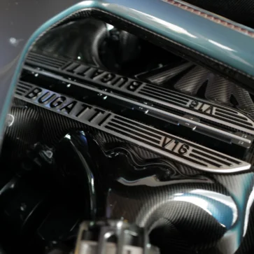 【ややこしい】なぜメトリック馬力(仏馬力)とインペリアル馬力(英馬力)は同じ「馬力」なのに数字が異なるのか?