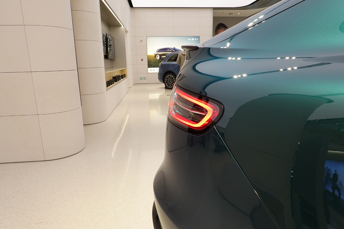 中国がEV用電池の「全ライフサイクル」を完全監視。2026年4月から違法バッテリー廃棄を排除、超厳格なリサイクル新規則が施行へ。「いったいなぜ」？