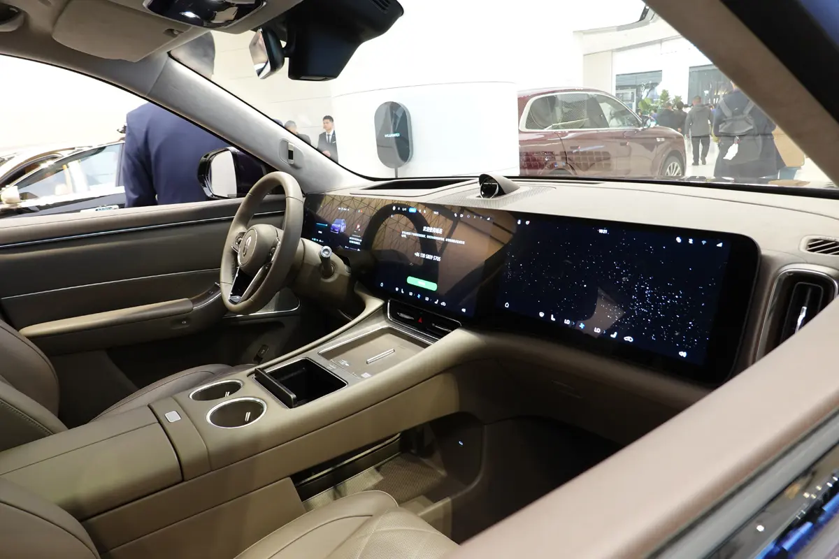 ファーウェイの中国車