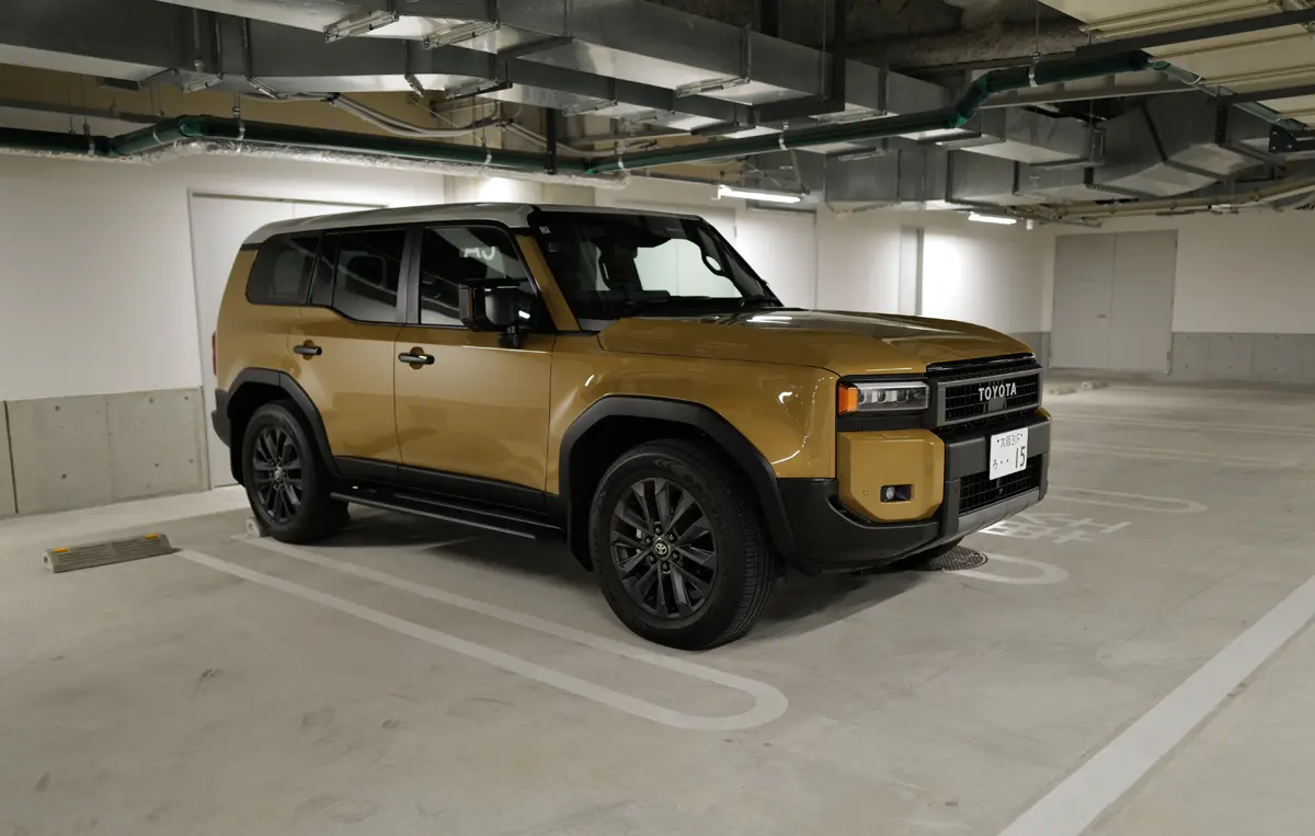 現在ボクが「高級車や車高の低いスポーツカー、スーパーカーを最も停めやすく入出庫が容易」だと考える「グラングリーン大阪北館駐車場」へ【動画】