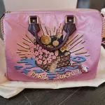 ルイ・ヴィトンの限定レアアイテム「スピーディ P9 バンドリエール 40」を購入。イメージは「スカジャン」、国内流通は「わずか2個」、収まる箱も特別仕様