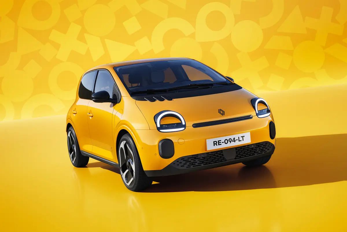 「カワイイ」がルノーを救う?新型トゥインゴE-Techを正式発表。初代以来もっとも“キュートでシック”なシティEV、価格は2万ユーロ以下