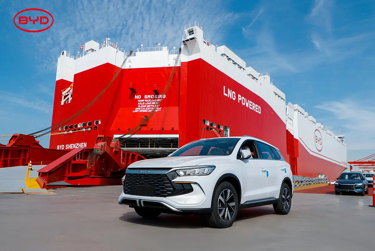 【驚異】BYD、年間輸出100万台へ。テスラを圧倒し世界119カ国を席巻する「EV帝国」の衝撃とは