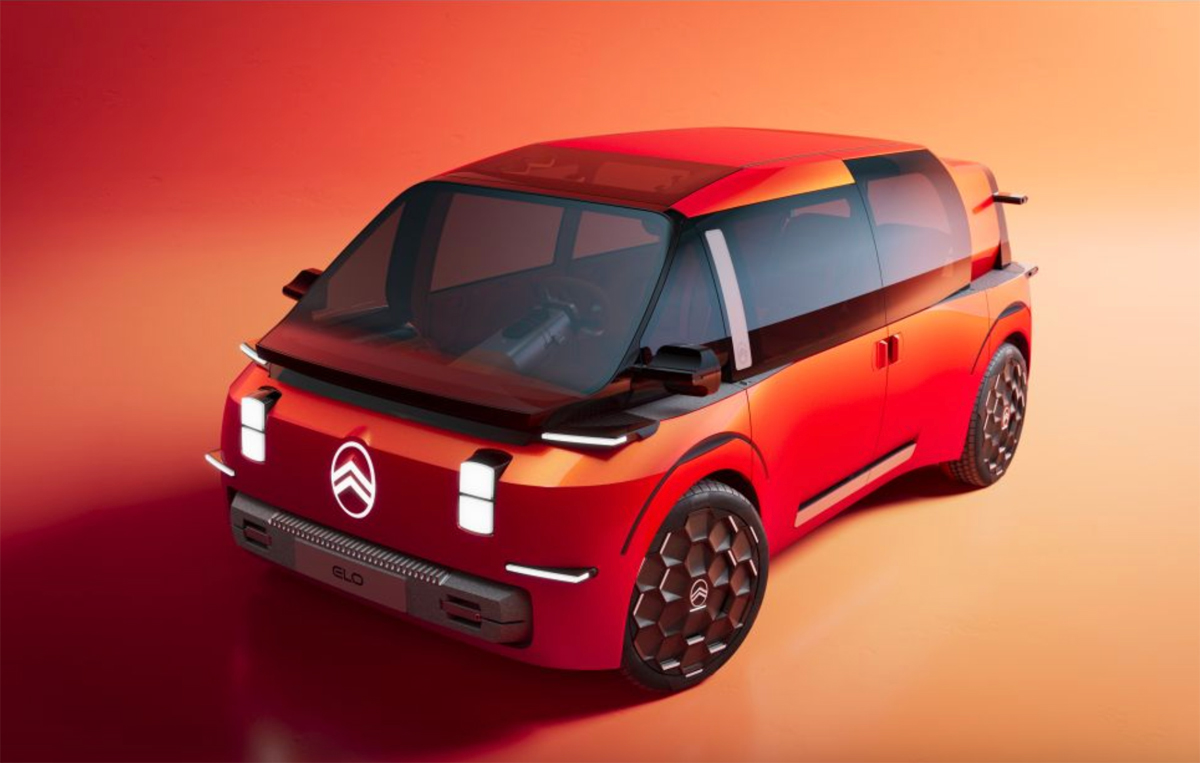 【異次元】シトロエンが「ベッド、オフィス、6人乗り」を凝縮した走る秘密基地コンセプト「ELO」を発表。さらには「センターシート」を採用