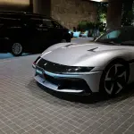 大阪城を望むラグジュアリーホテル「パティーナ大阪」駐車場へランドクルーザー250を停めてきた。エントランスではスーパーカーに挟まれる【動画】