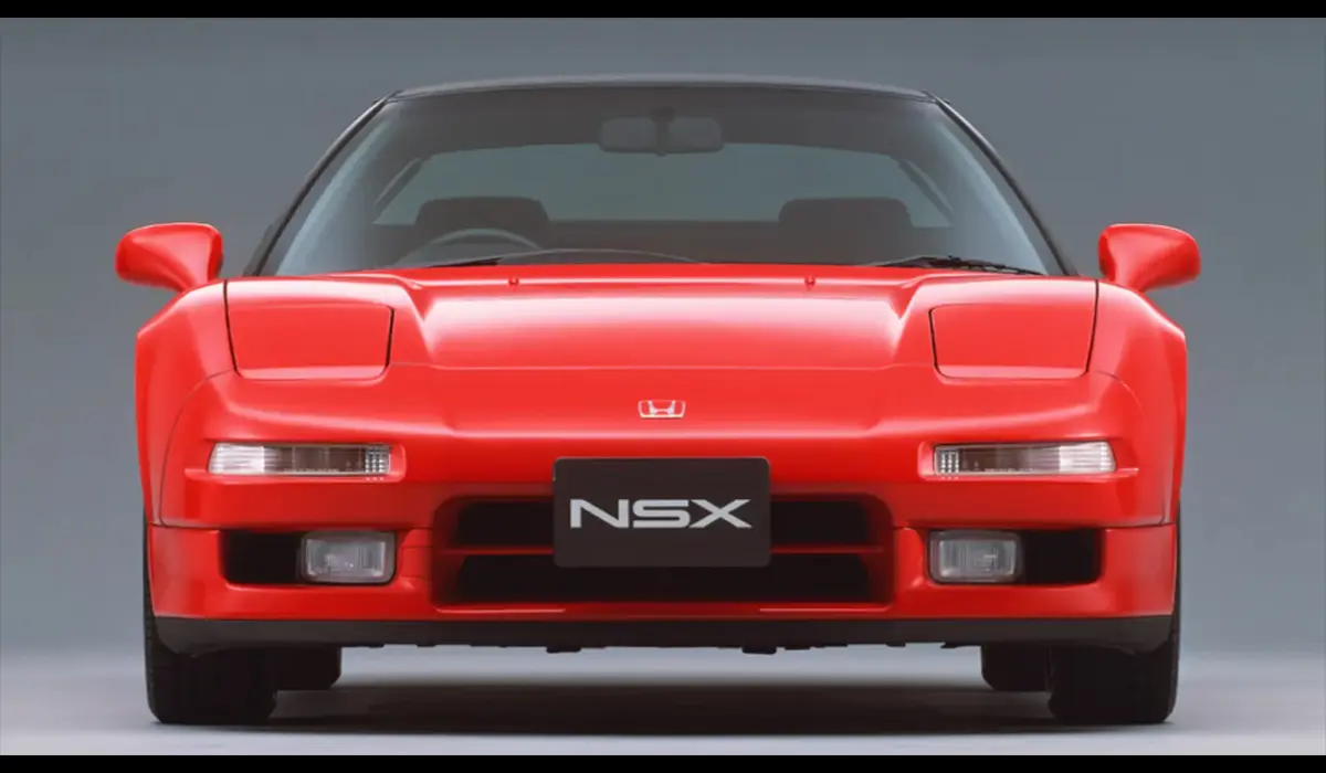 ホンダ、初代NSXを自ら蘇らせる「ヘリテージワークス」始動を発表。伝説のNSXが新車クオリティにて蘇る【動画】