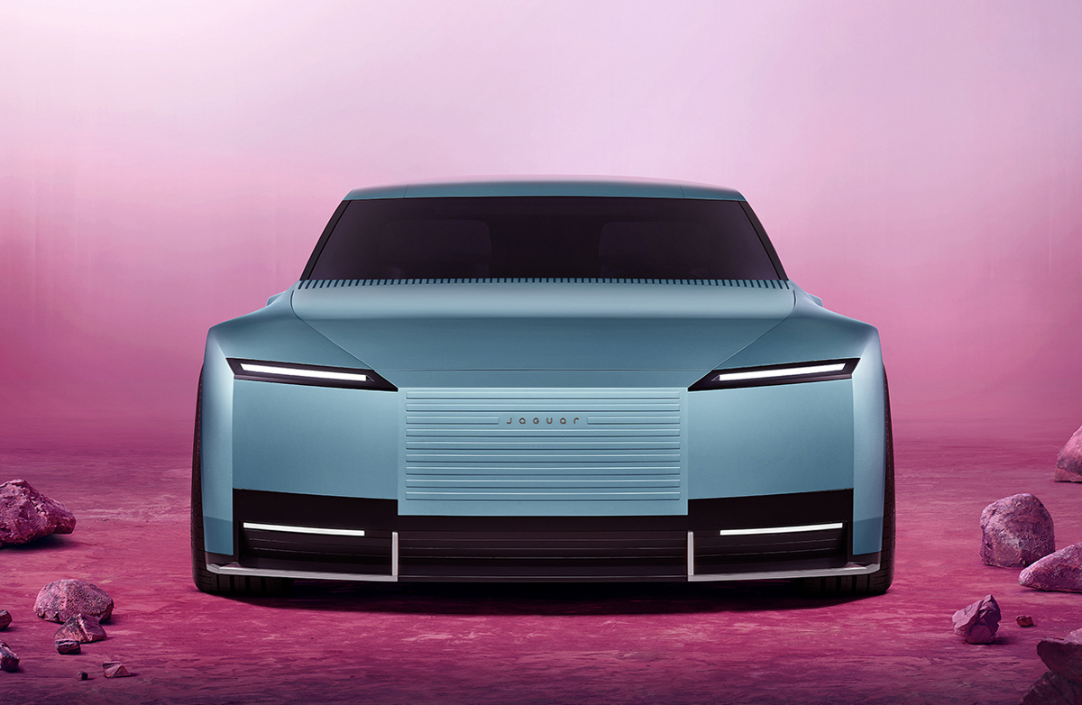 【電撃解任】レンジローバーのアイコンを創造し、ジャガー「史上最も物議を醸した車」のデザイナー即時解雇、オフィスから連れ出されたという衝撃